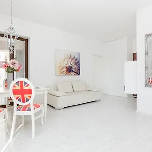 Nowy Mokotów Konstruktorska By Renters Apartament